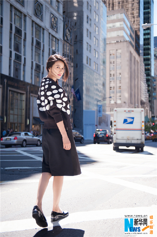 Street snapshots of Gao Yuanyuan in New York