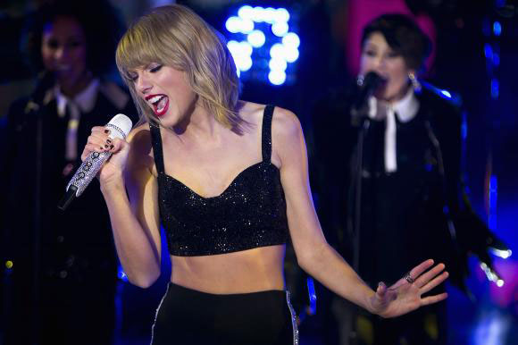 Taylor Swift says Twitter, Instagram accounts were hacked