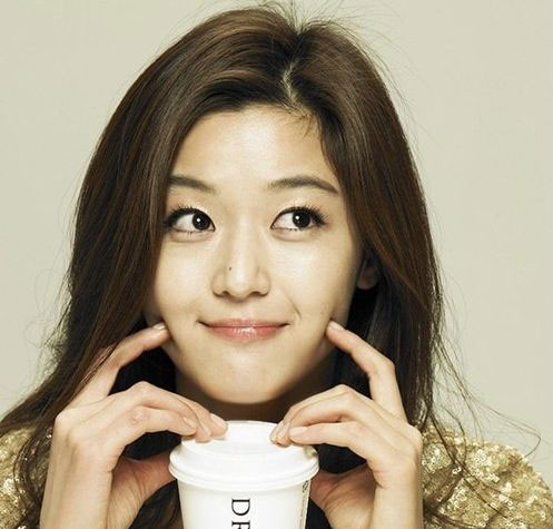 SK actress Jun Ji-hyun expecting first child