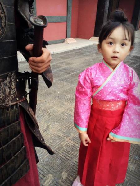 Photos of young Miyue in <EM>The Legend of Miyue </EM>