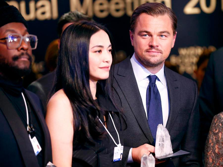 China's Yao honored with Crystal Award in Davos