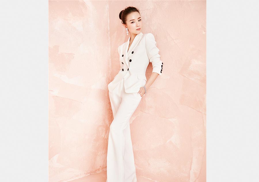 Dong Jie poses for <EM>Harper's Bazaar</EM>