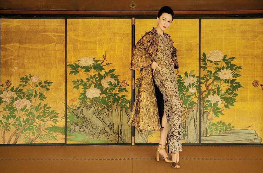 50-year-old Carina Lau shines