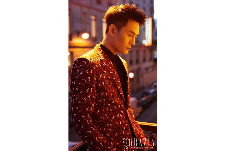 Actor Wang Kai releases photos for fashion magazine