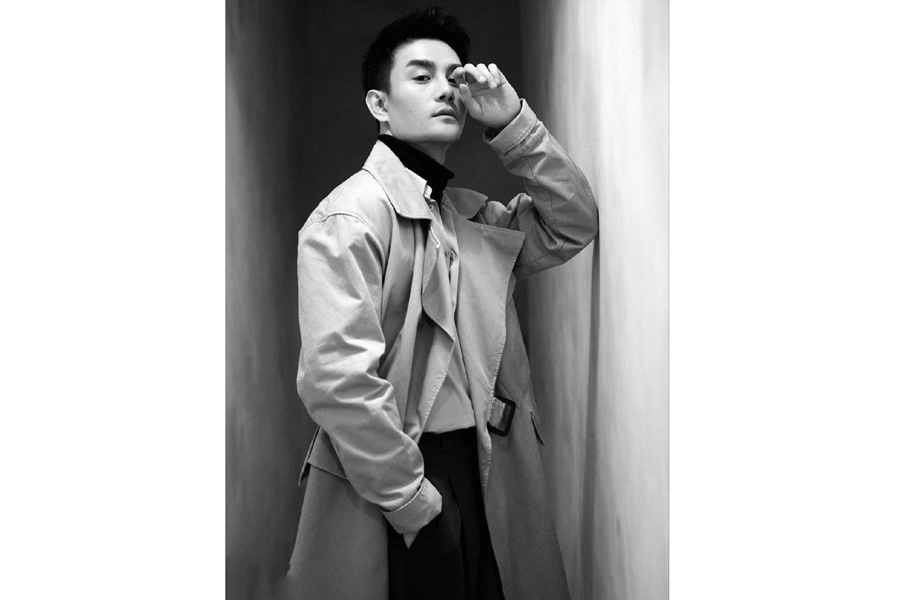 Actor Wang Kai releases photos for fashion magazine