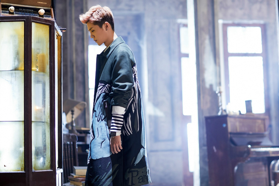 Lu Han releases new MV