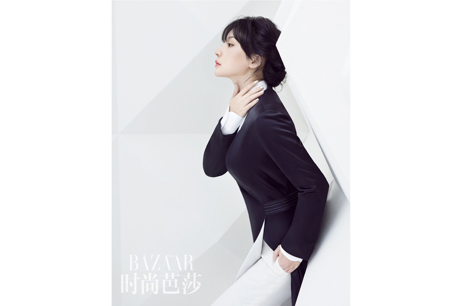 Actress Liu Yan covers fashion magazine[2]- C