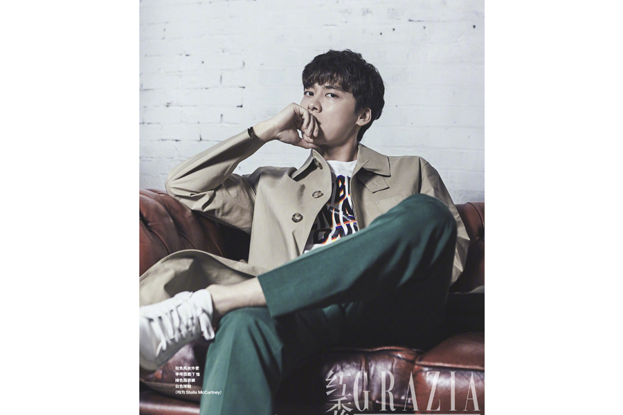 Actor Li Yifeng poses for fashion magazine