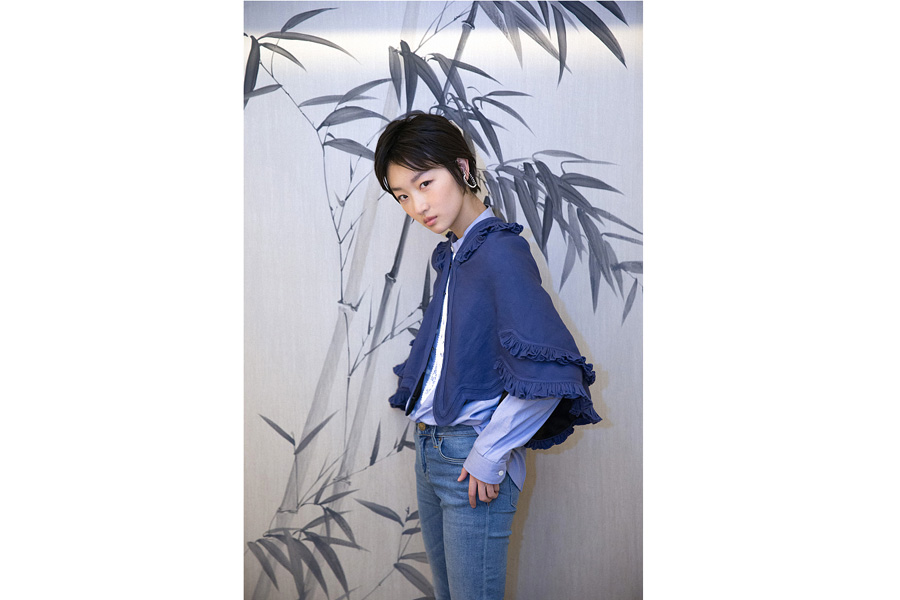 Actress Zhou Dongyu releases fashion photos