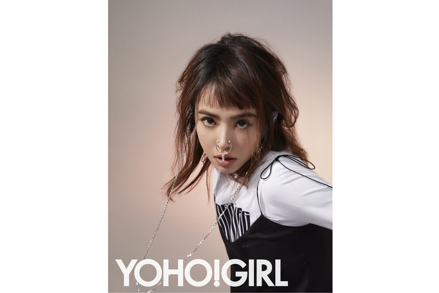 Singer Jolin Tsai covers fashion magazine