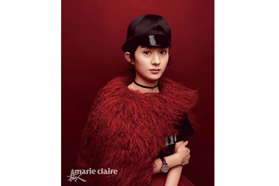 Actress Zhao Liying covers fashion magazine