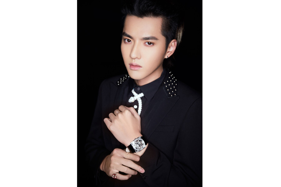Kris Wu spotted in fashion event