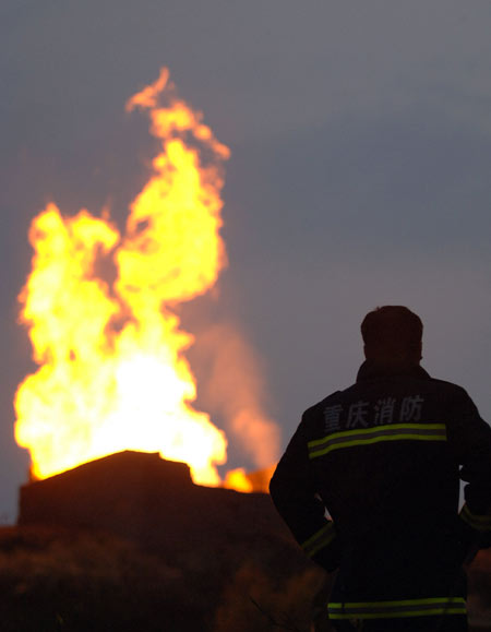 fire, gas well, cnpc, blast, flame, gas leak, Kaixian, China