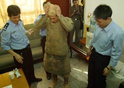 terracotta, terracotta warrior, tourist, xi'an