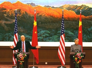 ,,Henry Paulson,,,US treasury secretary,,Wu Yi