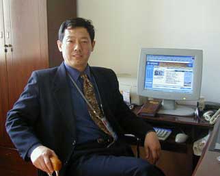Gao Gang, deputy director of the school of journalism at Renmin University of China