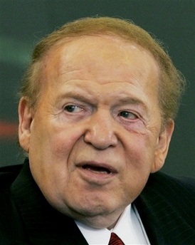 Sheldon Adelson, chairman and chief executive officer of Las Vegas Sands Corp, speaks during a ground breaking ceremony for the Shangri-La Hotel, Traders Hotel, Sheraton Hotel and St. Regis Hotel at the construction site of the Cotai Strip in Macau Thursday, March 1, 2007. [AP]