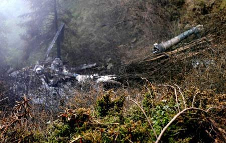 Victims, black box from crashed chopper found