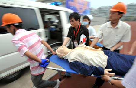 Rescue drill held to mark first anniversary of the quake