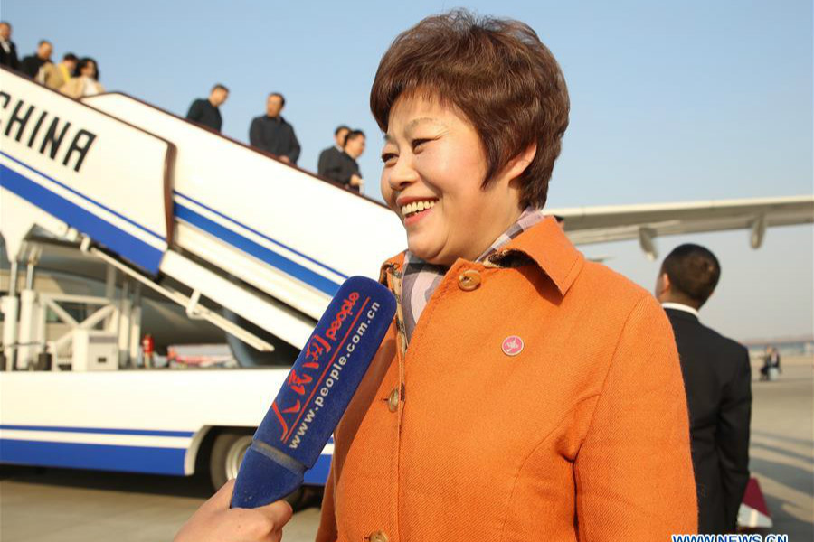 Deputies to 12th NPC arrive in Beijing