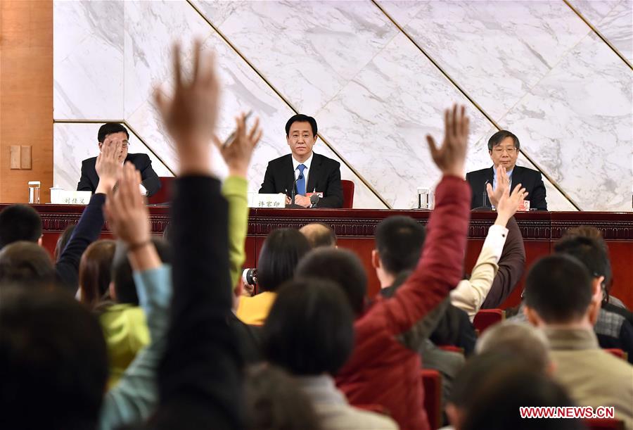 CPPCC members give press conference on supply-side structural reform