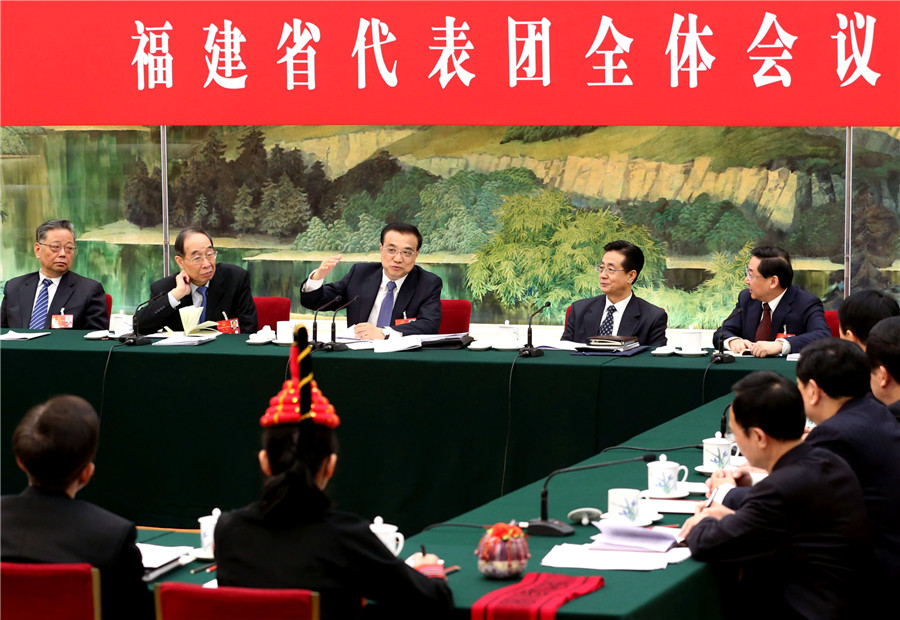 Premier Li joins panel discussion of NPC deputies from Fujian
