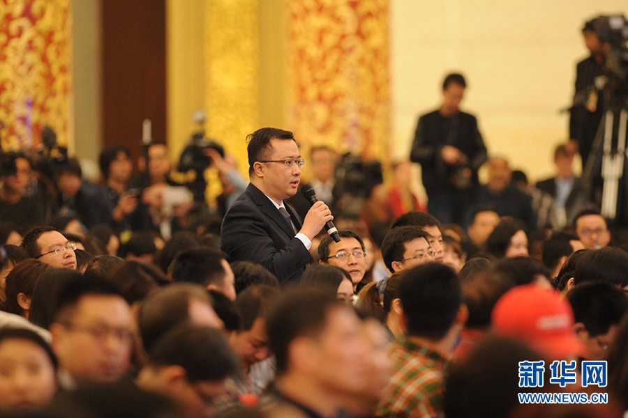 Journalists from around the world at Li's news conference