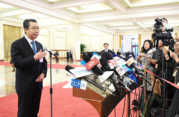 Wrap-up: Ministers address journalists