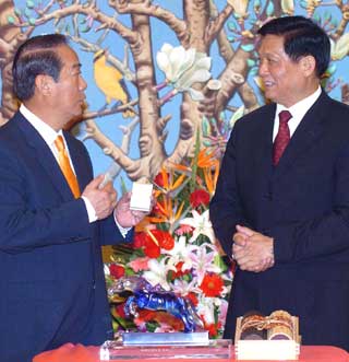 Soong delivers speech at Tsinghua