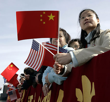 Residents greeting President Hu