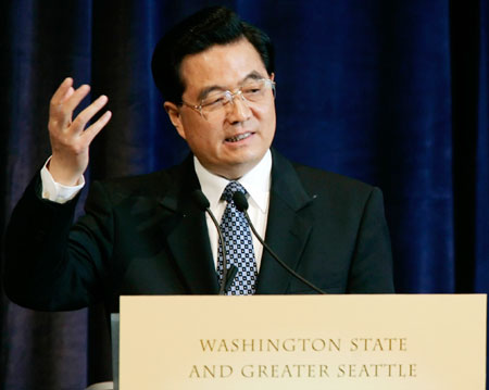 Hu speaks at Boeing headquarters