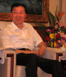 City's party chief: People's well-off is top priority