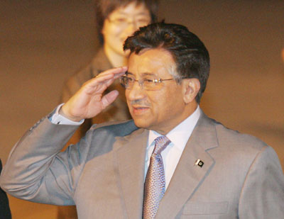 Pakistani President Pervez Musharraf arrives at the Pudong International Airport in Shanghai, east China on June 13, 2006. 