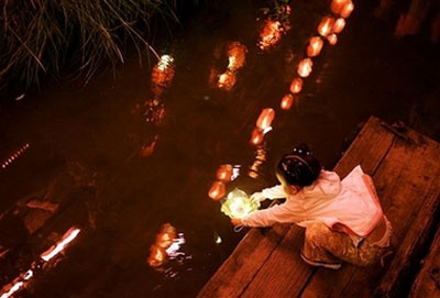 Naxi Orchestra members play songs in Lijiang
