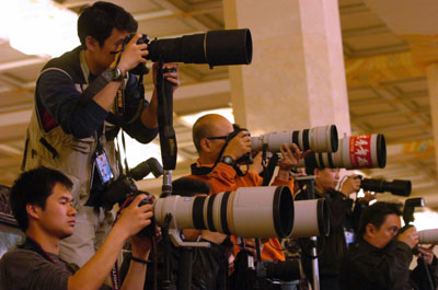 Foreign minister meets the press