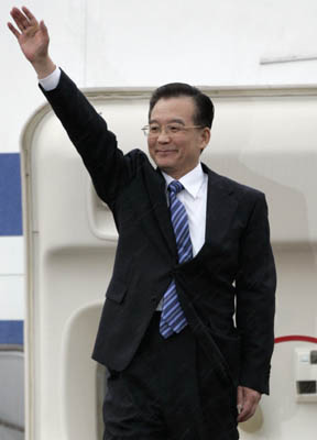 Premier starts Japan visit