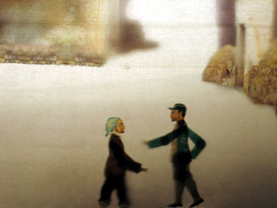 Reporters enjoy puppet and shadow performances