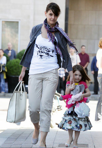 Top 10 stylish celebrity moms of 2009
