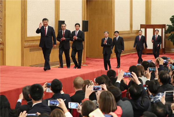 Xi introduces team, spells out his vision to media