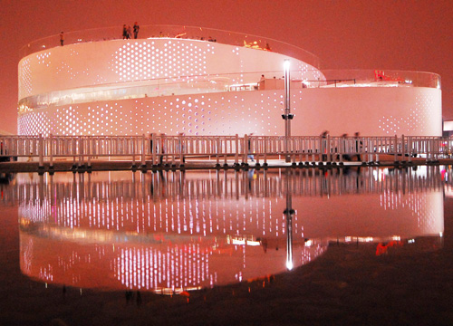 Lights glamorises Danish Pavilion