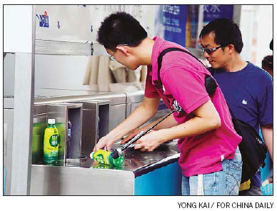 Potable water stations for public spots