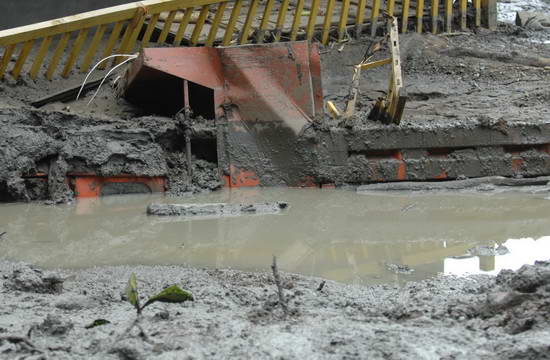 Floods in Shaanxi kill 73; 121 still missing