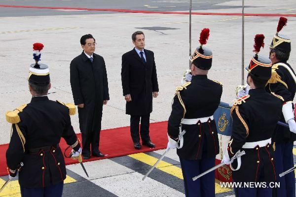 Chinese president arrives in Paris for state visit