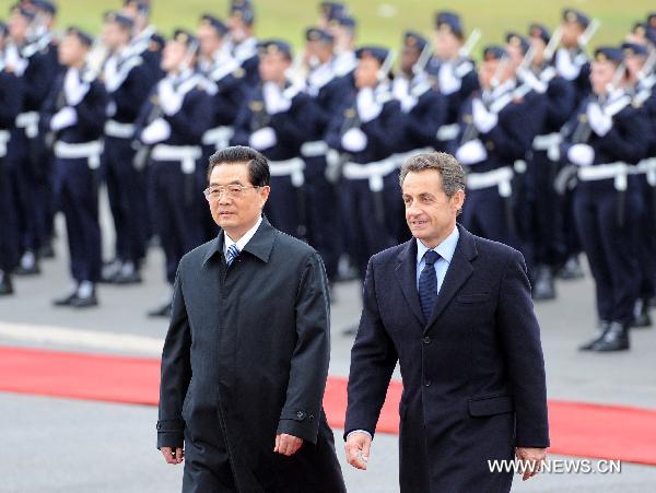 Chinese president arrives in Paris for state visit