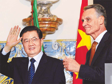 President Hu winds up European trip