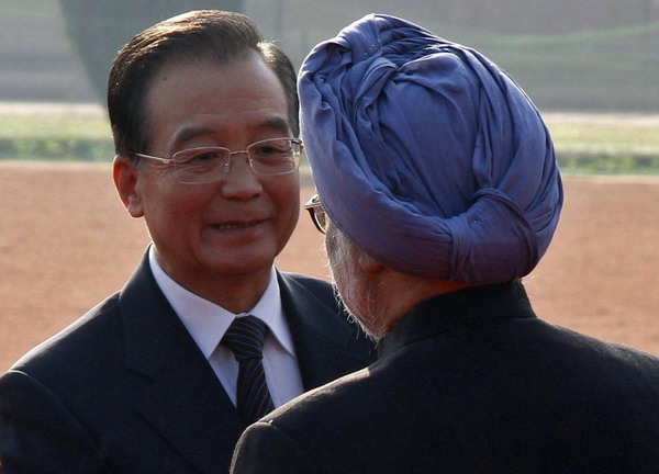 Premier Wen meets with Indian counterpart
