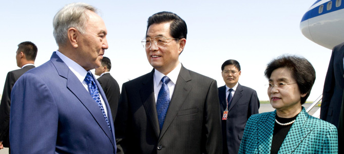 Chinese president arrives in Astana for visit, SCO summit