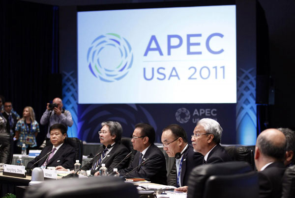 Finance ministers meet at APEC Summit