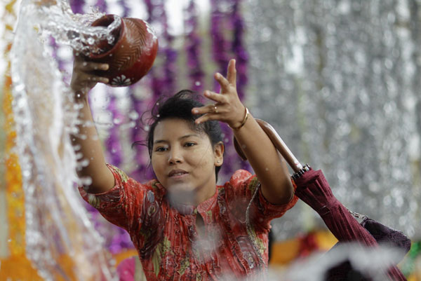 Foreign airlines plan flight resumption to Myanmar
