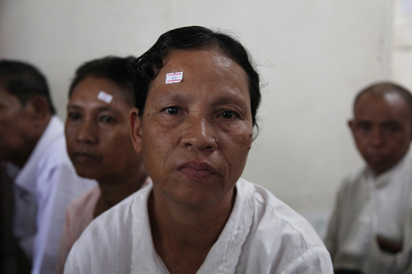 Myanmar patients receive free cataract operations